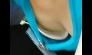 أمي مجعد الشعر كبير الثدي المتشددين جبهة تحرير مورو الإسلامية في الحمالات فلم سكسي شواذ عالية الكعب