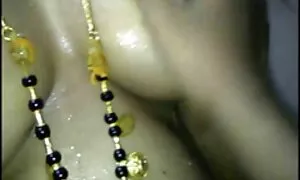 السماء سكسي اجمبي فانيسا الحلق ذهب الكرات العميقة