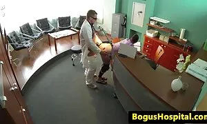 وشم امرأة فلم سكسي لحس سمراء اللعنة الكذب